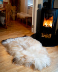 Load image into Gallery viewer, Cream and Ginger XXL Icelandic Sheepskin Rug – Real Natural Wool - 150cm x 90cm - 940