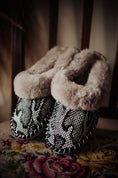 Load image into Gallery viewer, Sheepskin Slippers silver grey