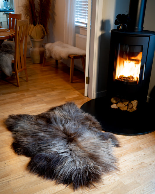 Genuine XXL Icelandic Sheepskin Rug – Real Natural Wool - Brown - 140cm x 90cm - 947
