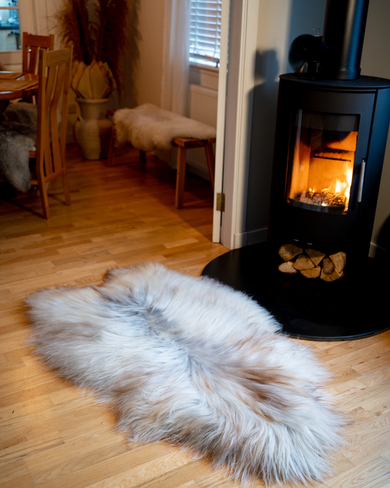 Icelandic Sheepskin Rug – Real Natural Long Wool – XXL – Ginger & Cream – 150cm x 90cm - 938