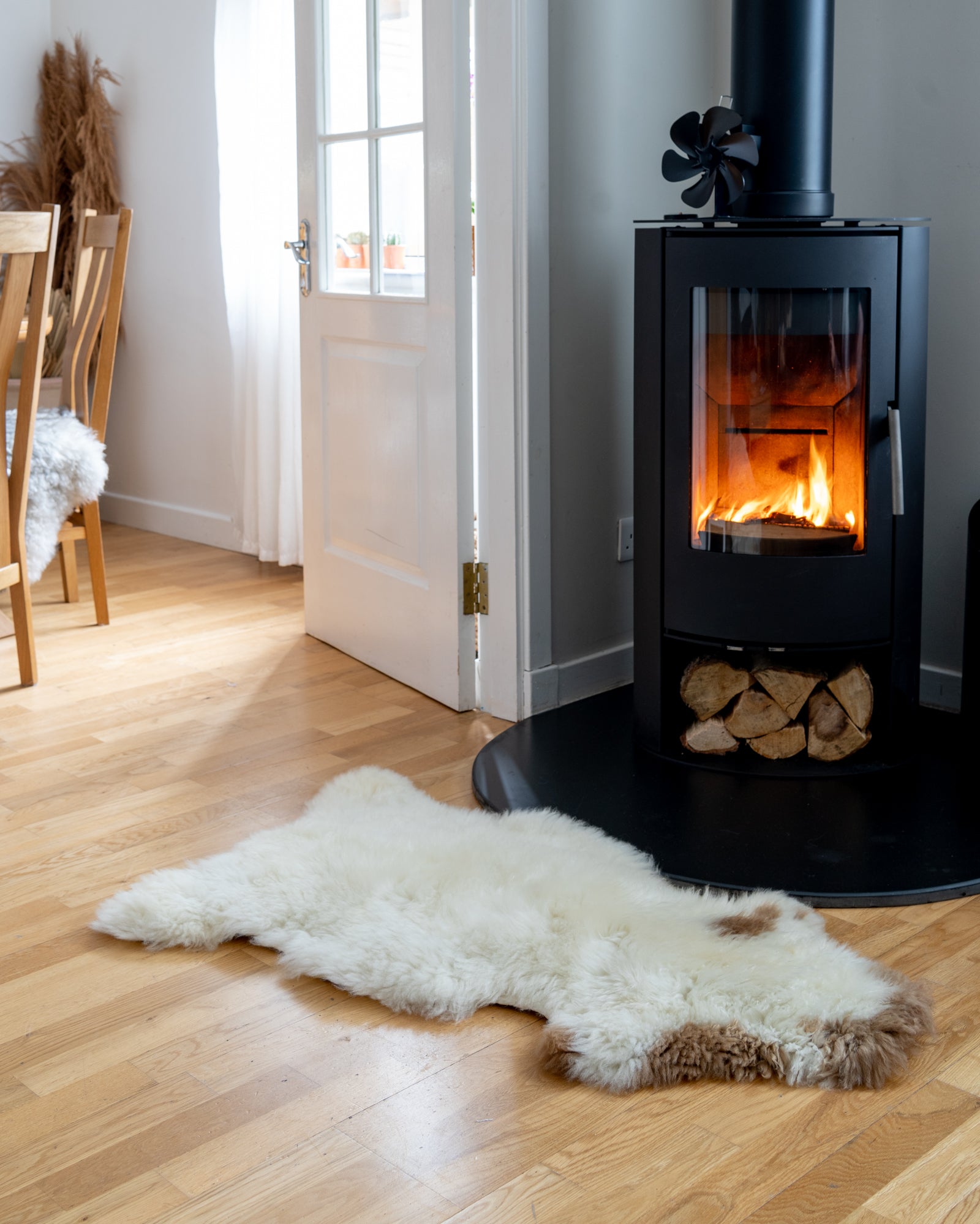 Cream Sheepskin Rug with Natural Brown Spots – Genuine Sheepskin