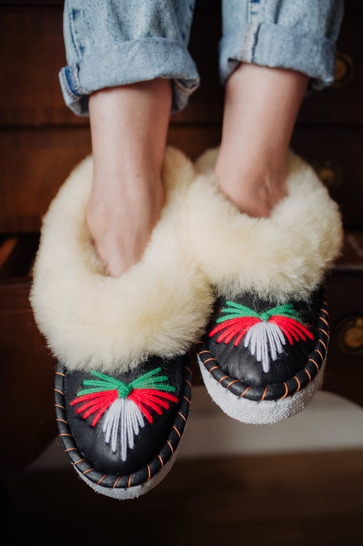 Sheepskin Moccasin Slippers – Handmade Natural Wool – Warm Indoor Slippers