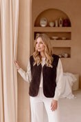 Load image into Gallery viewer, Women's Merino Wool Vest - Espresso
