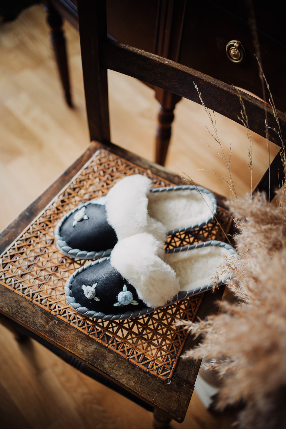 slip on sheepskin slippers, handmade leather mules with fur, leather sole, home shoes