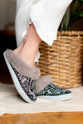 Load image into Gallery viewer, Sheepskin Slippers silver grey
