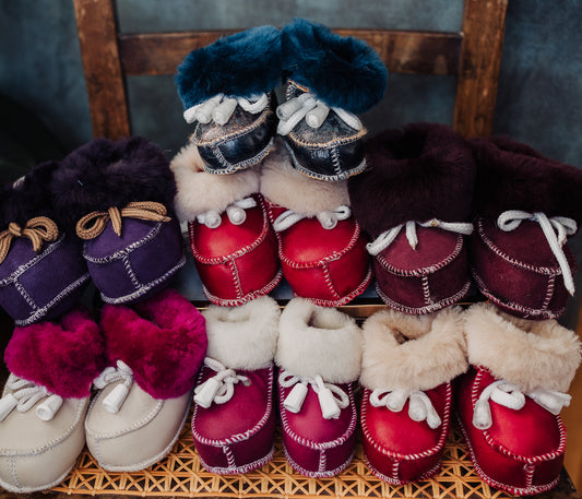 Handmade in polish mountains traditional baby booties made of leather and wool, Pure sheepskin natural baby product